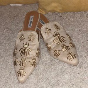 Cape Robbin Mules